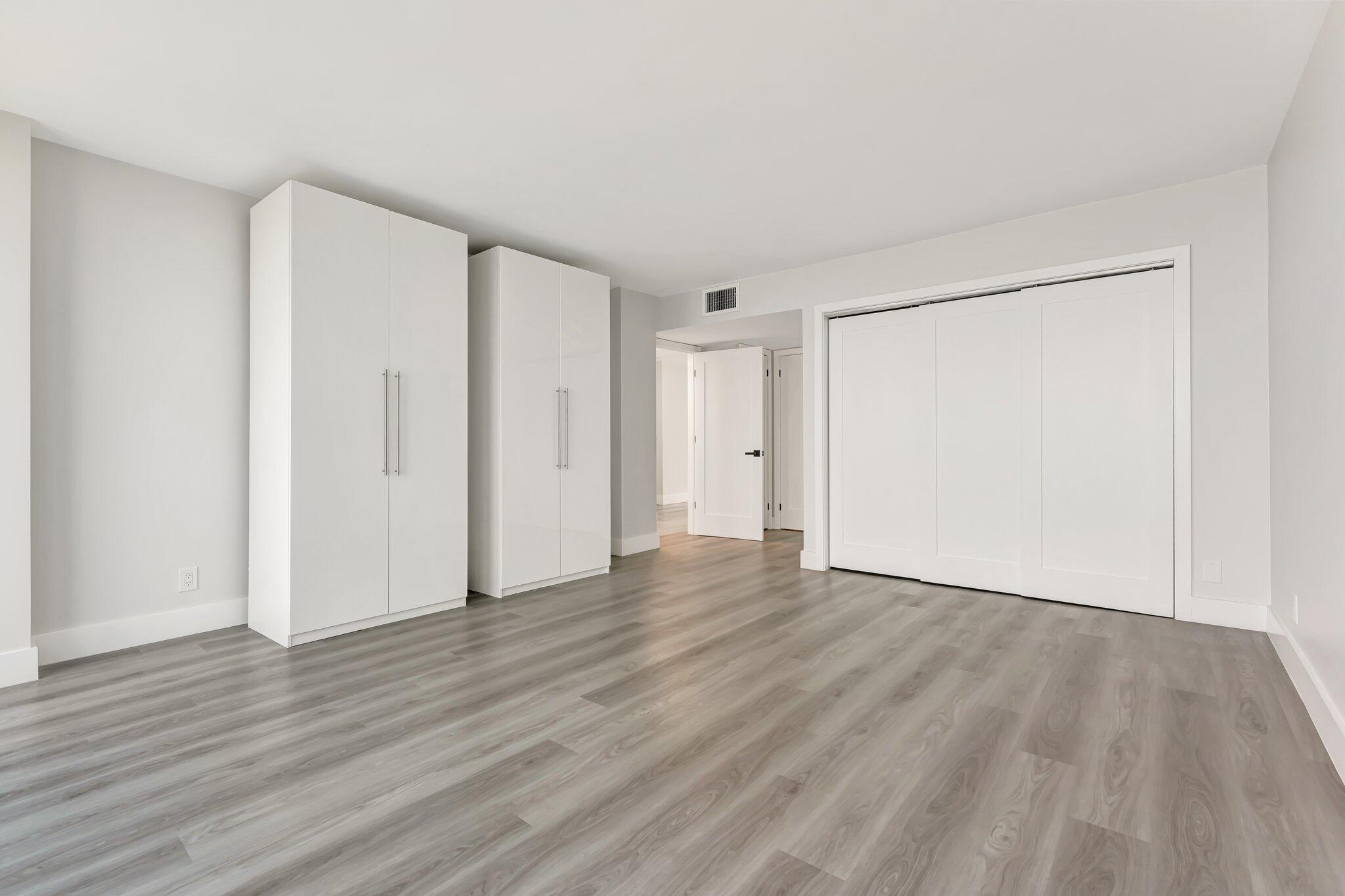 1180 South Ocean Boulevard, Unit 15B Boca Raton, FL 33432 - Photo 14 of 32 Primary Bedroom