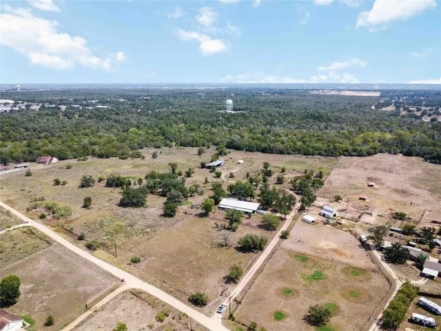 a view of a outdoor space