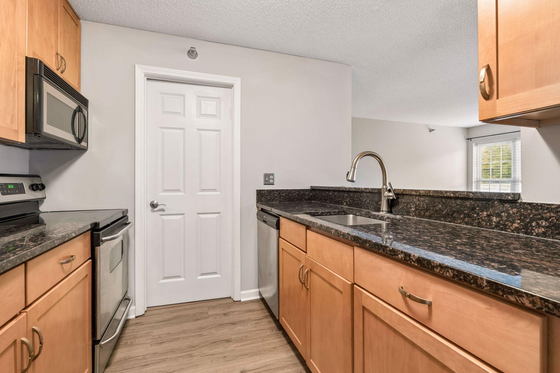 6155 Chasewood Parkway, Unit 1 Minnetonka, MN 55343 - Photo 15 of 40 Gallery Image 15
