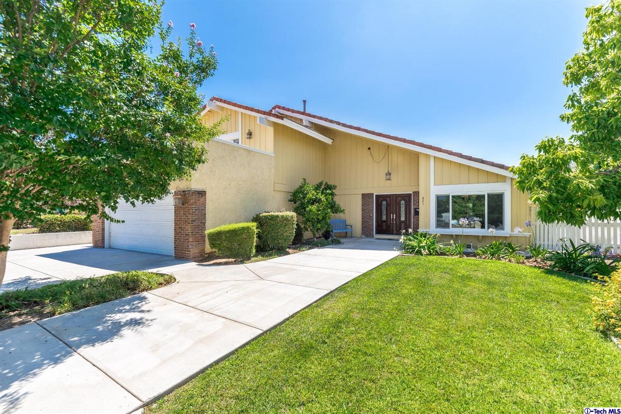 421 Dover Circle Brea, CA 92821 - Photo 2 of 51