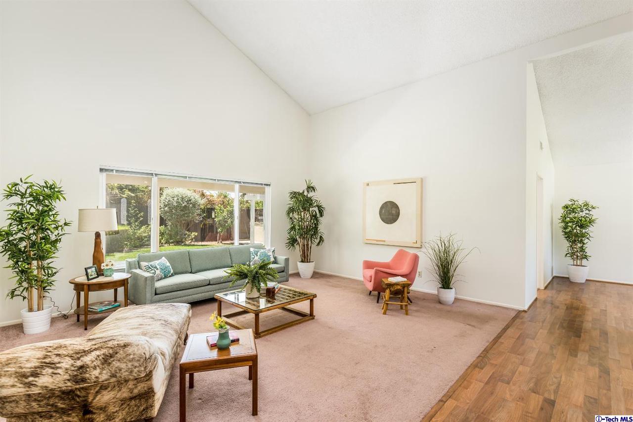 421 Dover Circle Brea, CA 92821 - Photo 7 of 51