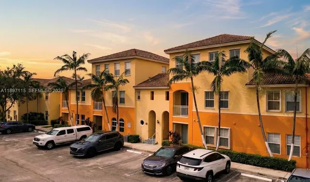 $379,000 | 10012 Northwest 7th Street, Unit 208, Miami, FL 33172