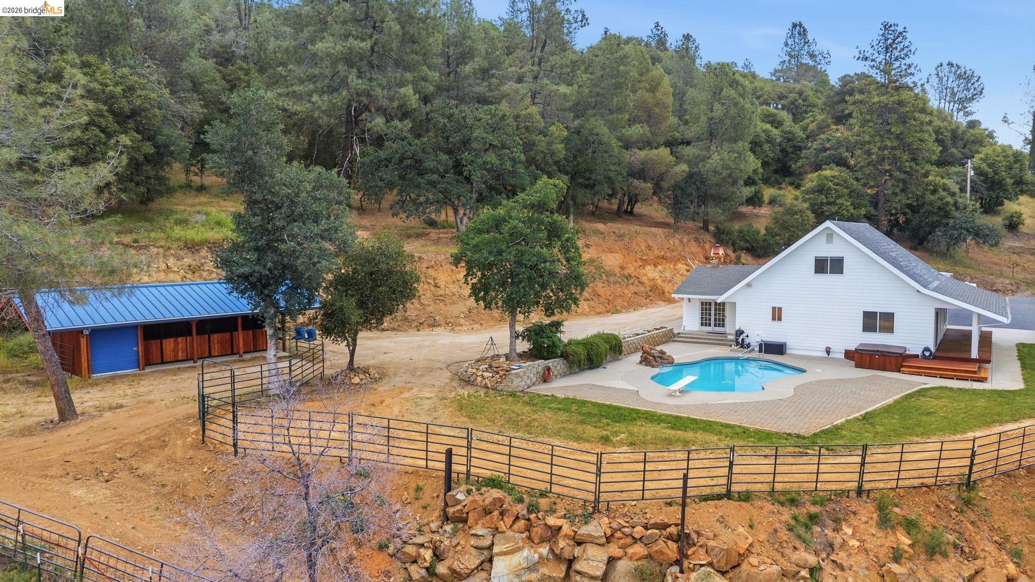 19466 Mira Monte Road Tuolumne, CA 95379 - Photo 40 of 43