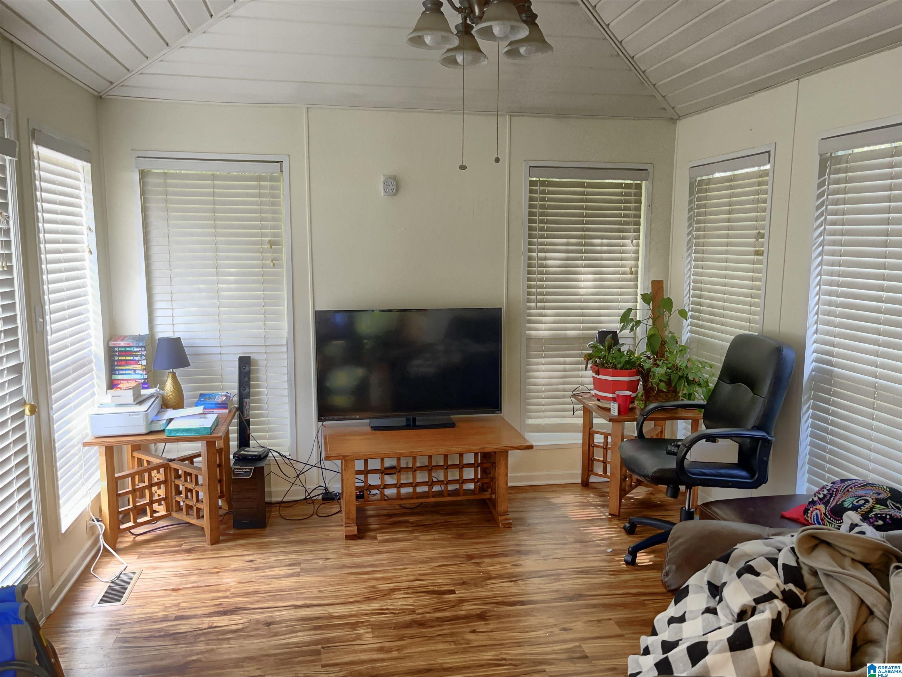7060 West Jefferson Road Quinton, AL 35130 - Photo 12 of 24 Gallery Image 12