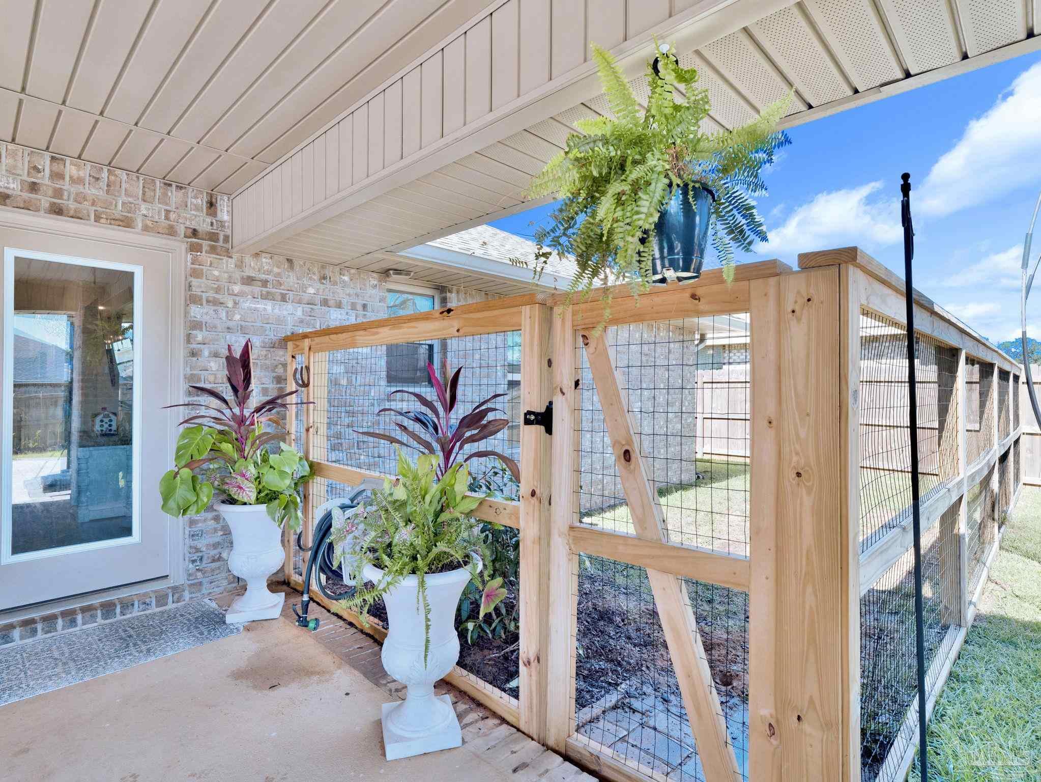 5956 Parsonage Circle Milton, FL 32570 - Photo 15 of 66