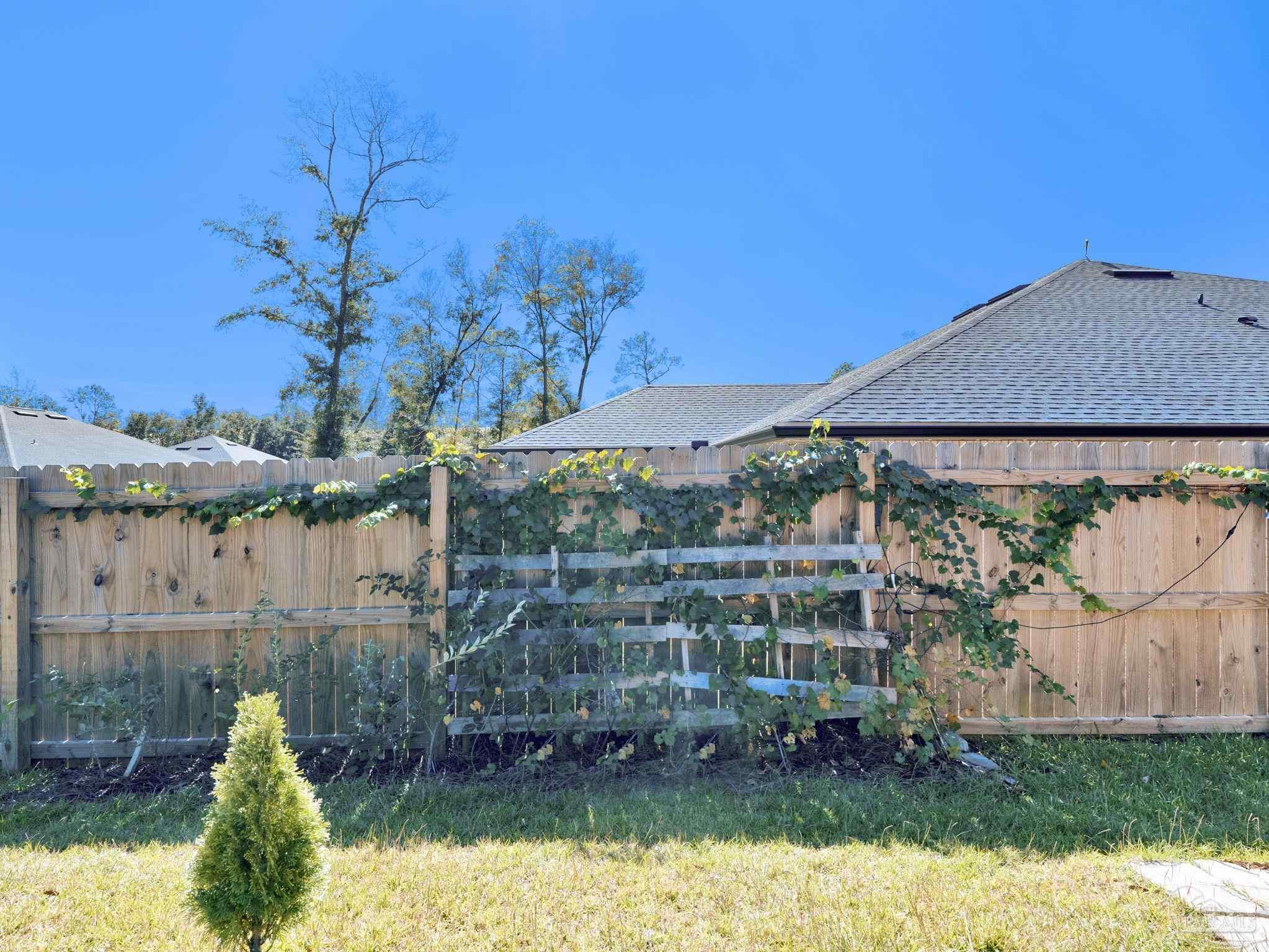 5956 Parsonage Circle Milton, FL 32570 - Photo 9 of 66