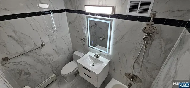 $375,000 | 8800 Boulevard East, Unit 4B, North Bergen, NJ 07047