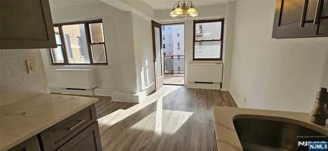 $375,000 | 8800 Boulevard East, Unit 4B, North Bergen, NJ 07047