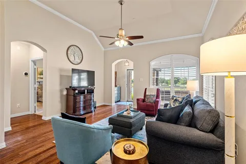 $435,000 | 3075 Willow Grove Boulevard, Unit 2502, McKinney, TX 75070