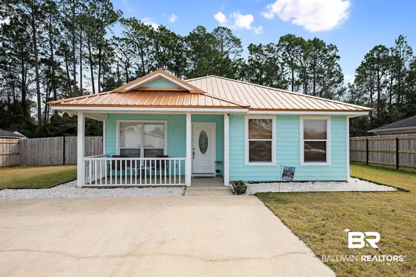 $259,000 | 1969 Ridgewood Drive South, Lillian, AL 36549