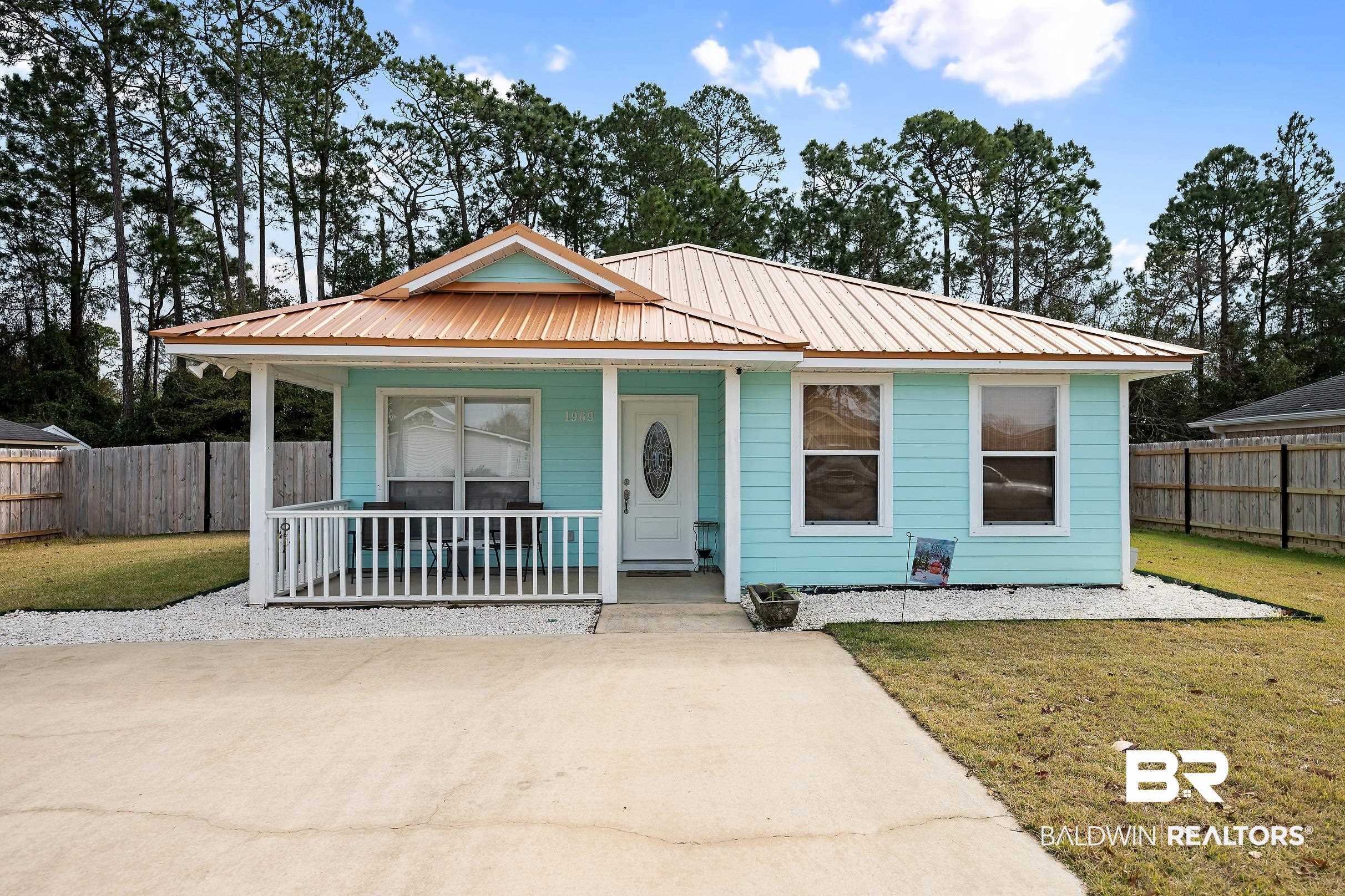 1969 Ridgewood Drive South Lillian, AL 36549 - Photo 1 of 44