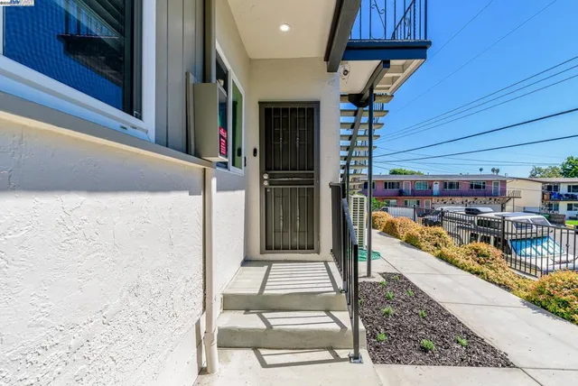 $2,995 | 16318 Maubert Avenue, San Leandro, CA 94578