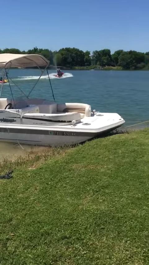 8438 Whartons Dock Road Bandera, TX 78003 - Photo 3 of 20