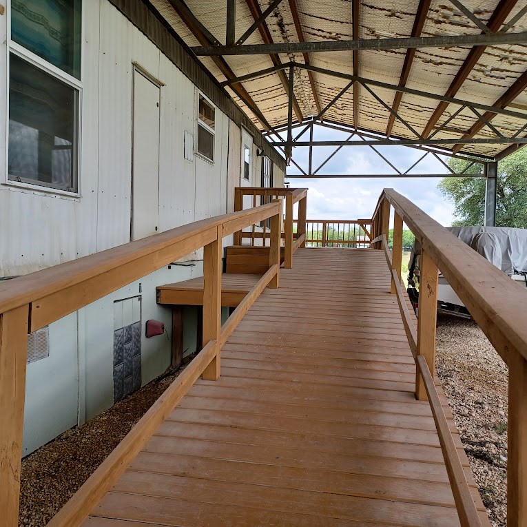8438 Whartons Dock Road Bandera, TX 78003 - Photo 5 of 20 Entry ramp