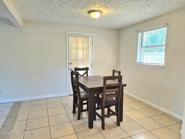 $1,150 | 5836 Sonora Drive West, Jacksonville, FL 32244