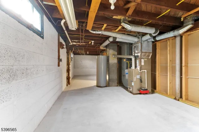 $344,000 | 133 Elmhurst Drive, Phillipsburg, NJ 08865