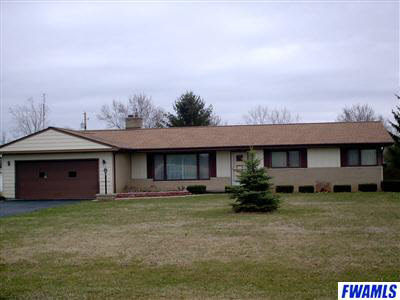 321 West 900th Street North Decatur, IN 46733 - Photo 2 of 10