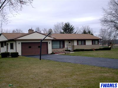 321 West 900th Street North Decatur, IN 46733 - Photo 3 of 10