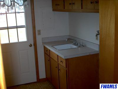 321 West 900th Street North Decatur, IN 46733 - Photo 7 of 10