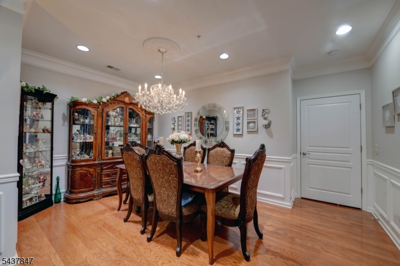 1113 Warren's Way Wanaque, NJ 07465 - Photo 8 of 26