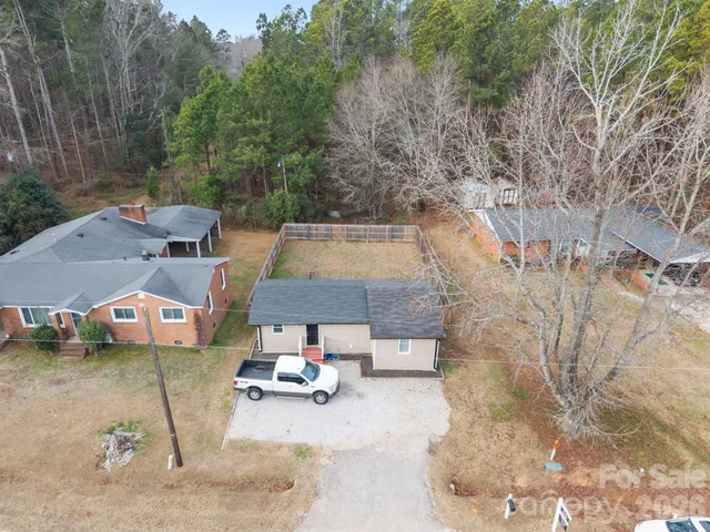 $170,000 | 319 Arnold Street, Pageland, SC 29728