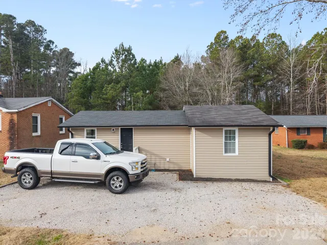 $170,000 | 319 Arnold Street, Pageland, SC 29728