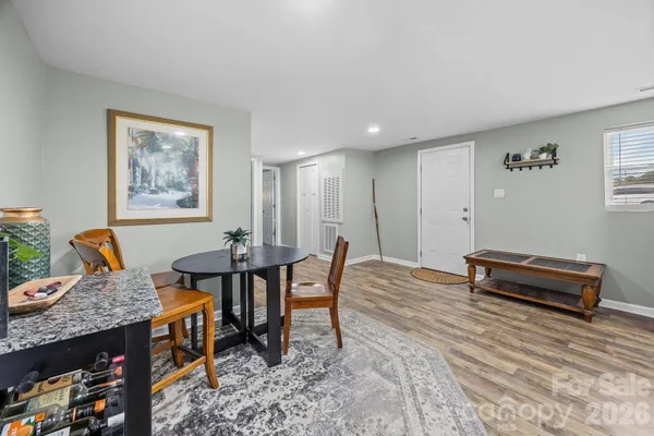 a view of a workspace with furniture