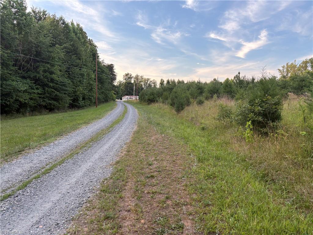 544 Brooks Road Reidsville, NC 27320 - Photo 11 of 12