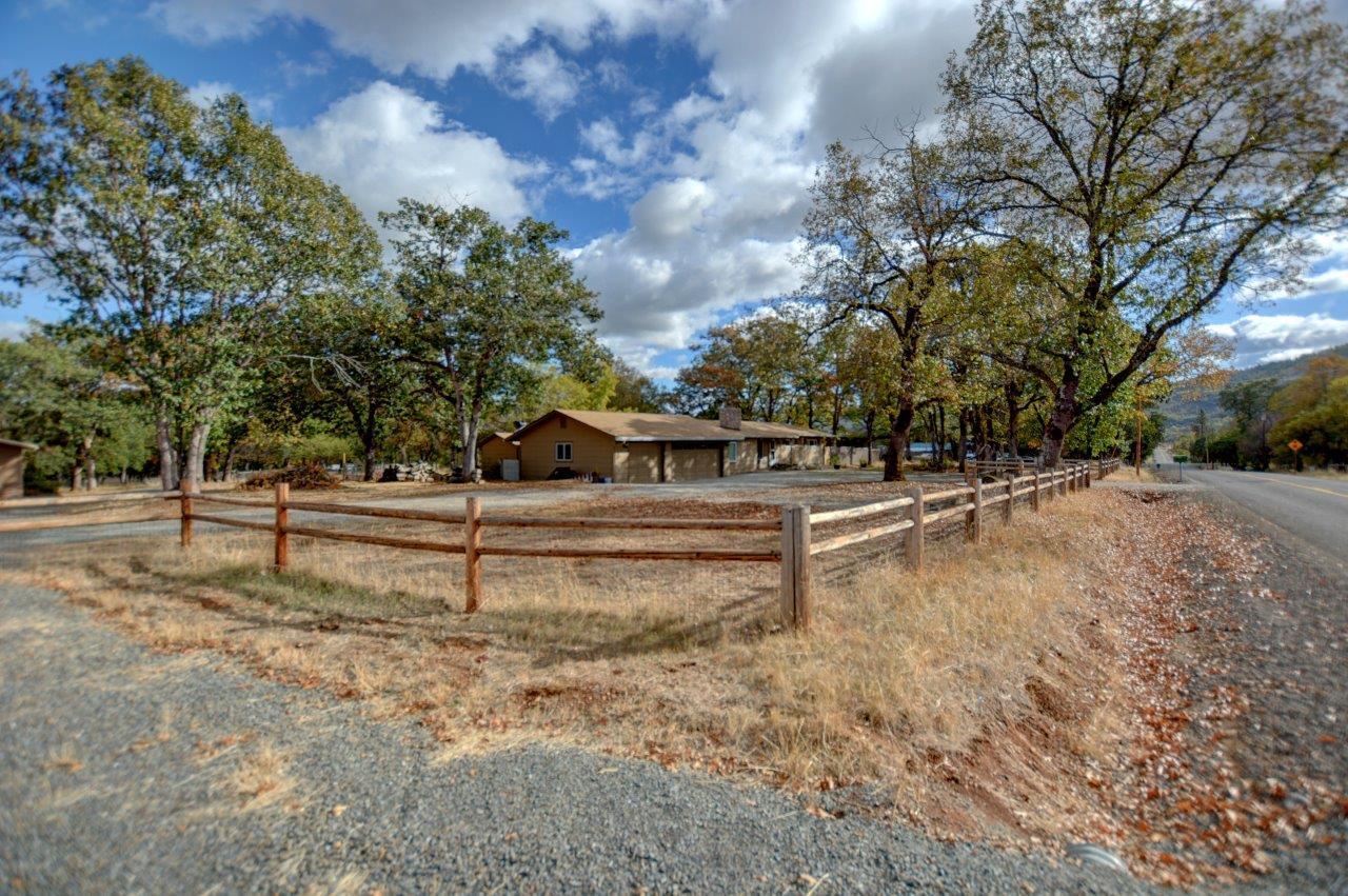 11664 Duggan Road White City, OR 97503 - Photo 41 of 42 DSC_3552_3_4