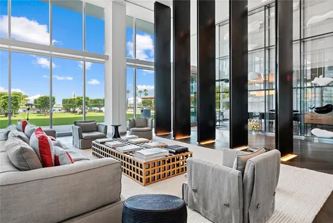 $7,000,000 | 360 Ocean Drive, Unit 1106S, Key Biscayne, FL 33149