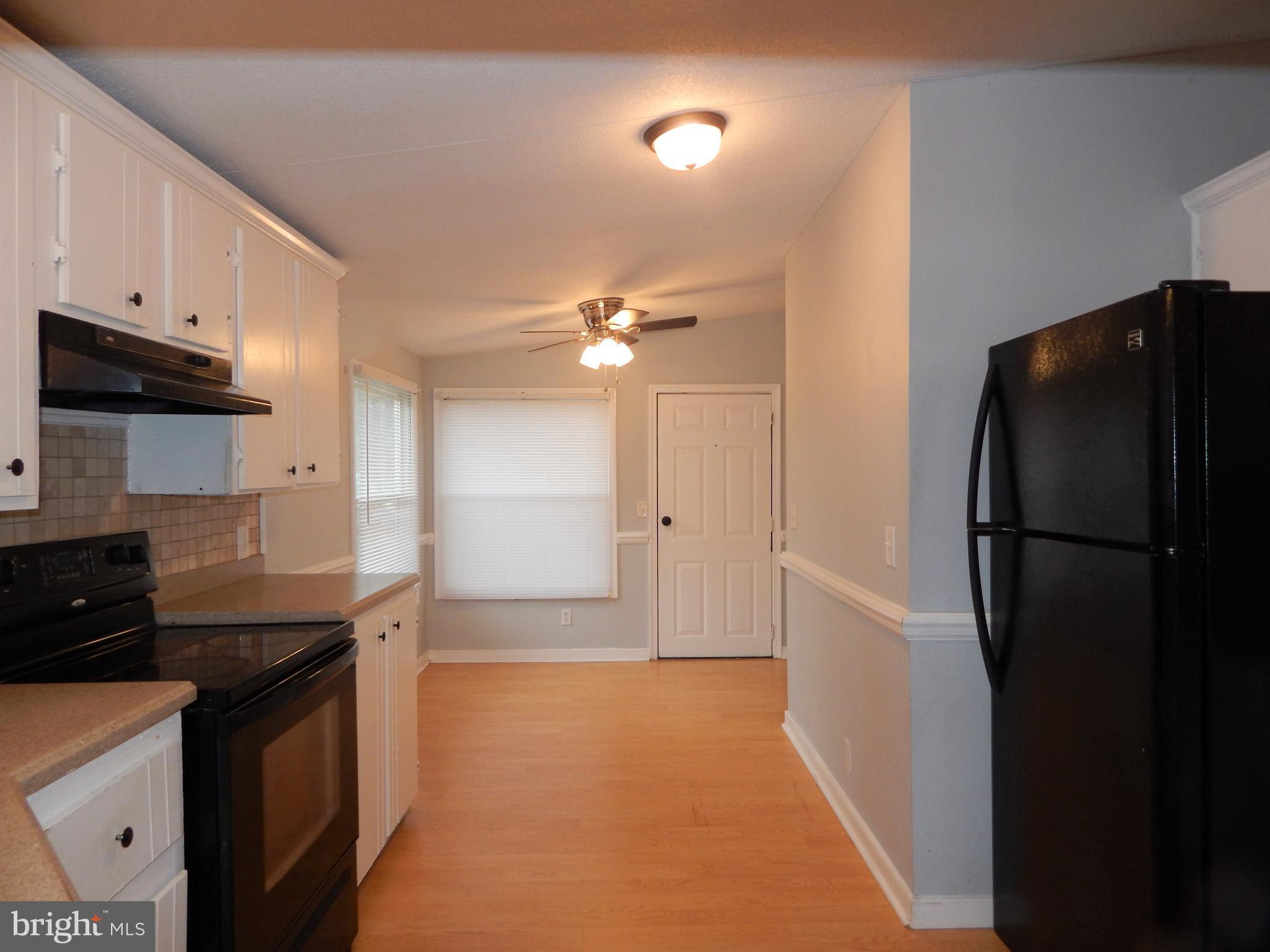 6517 South Roxbury Mill Road Woodford, VA 22580 - Photo 7 of 21 Kitchen
