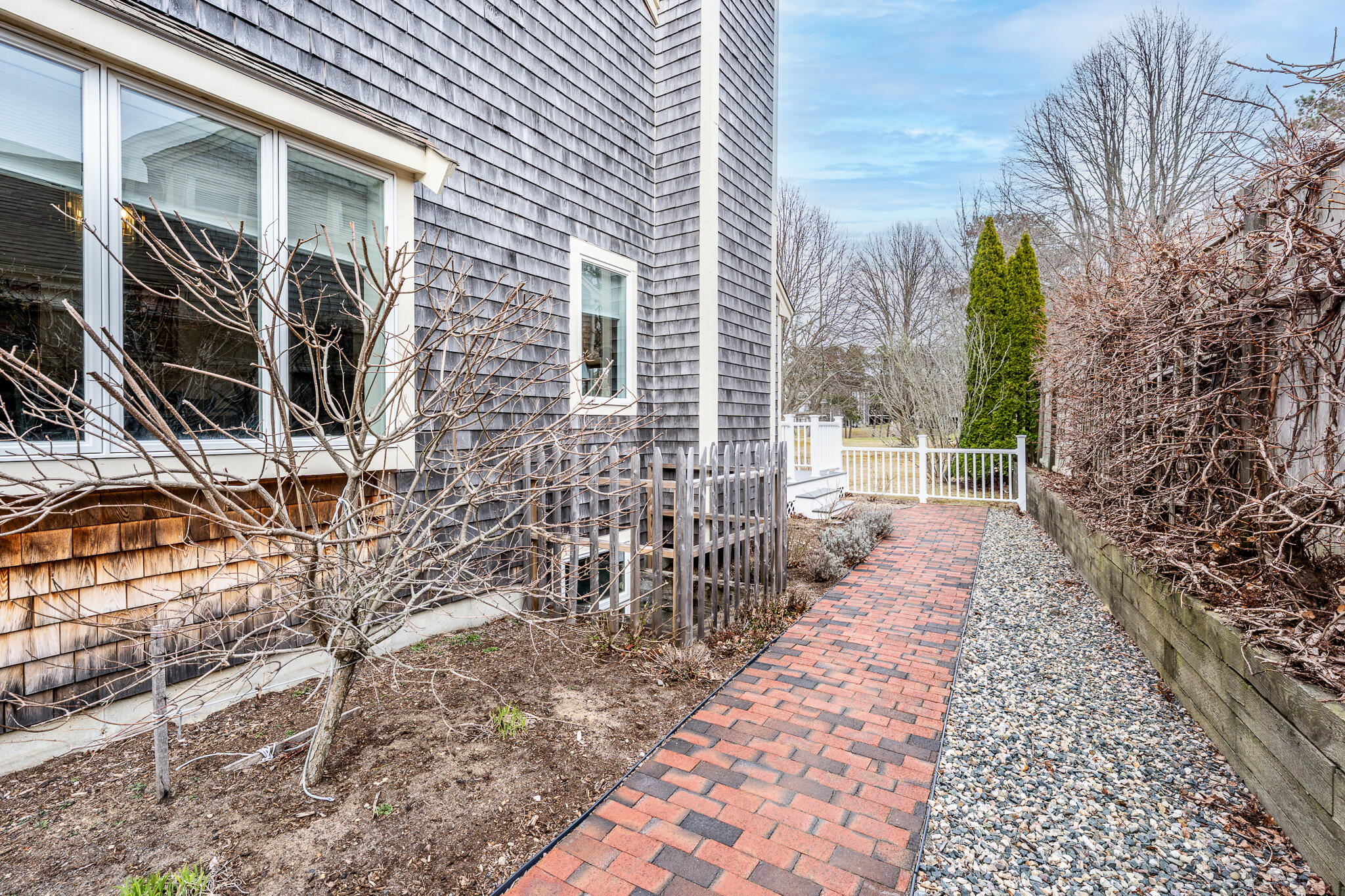 8 Forest Gate, Unit 8 Yarmouth Port, MA 02675 - Photo 37 of 49 back3