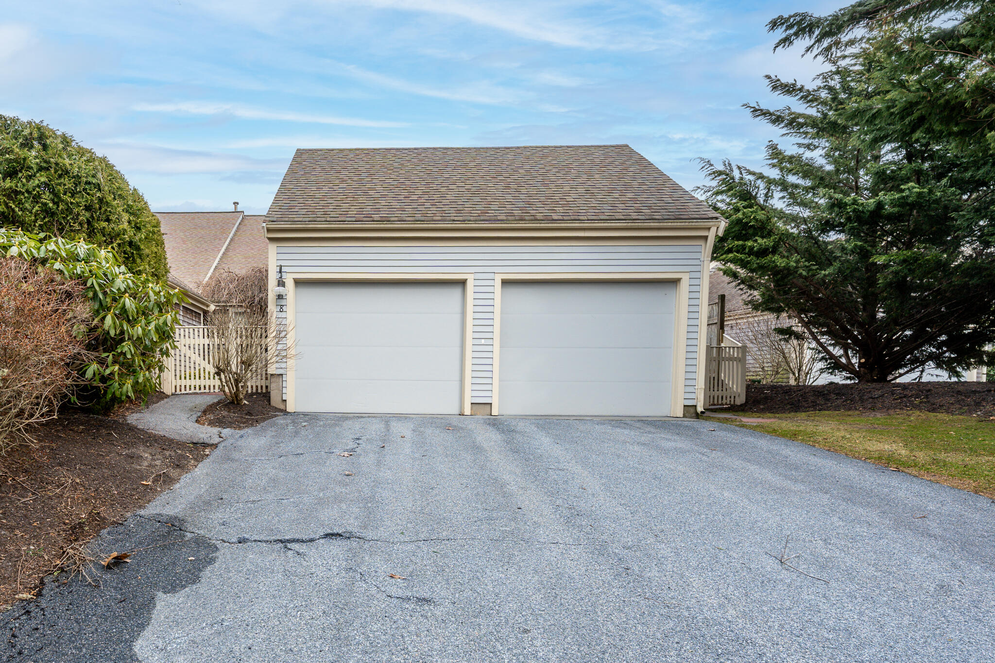 8 Forest Gate, Unit 8 Yarmouth Port, MA 02675 - Photo 45 of 49 front4