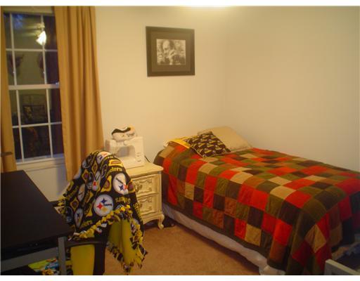608 Countryside Drive McKees Rocks, PA 15136 - Photo 10 of 12 Bedroom.