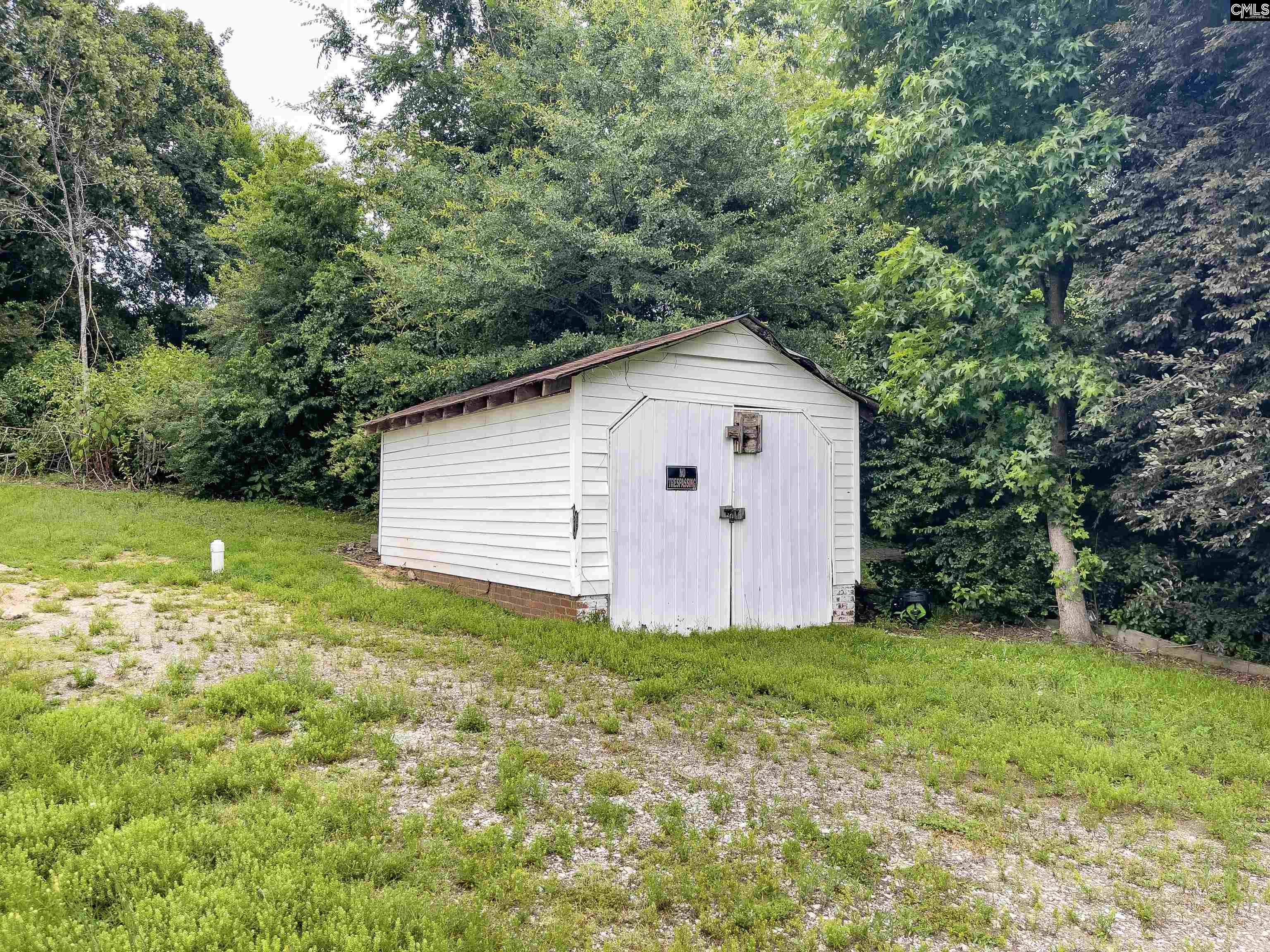 411 Gary Street Whitmire, SC 29178 - Photo 13 of 27