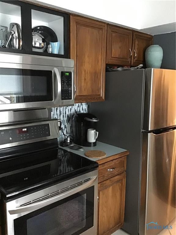 2233 Rockspring Road, Unit 3A Toledo, OH 43614 - Photo 10 of 23 Gallery Image 10