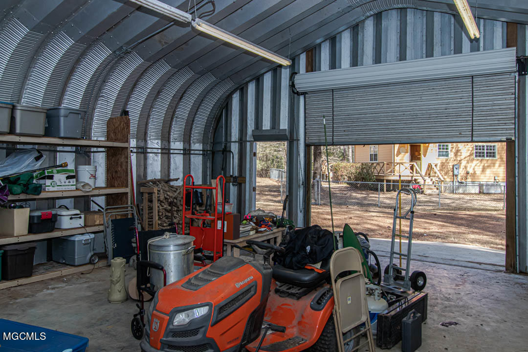 123 McConnell Road Beaumont, MS 39423 - Photo 11 of 41 Workshop with Roll up Door