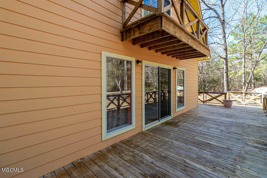 123 McConnell Road Beaumont, MS 39423 - Photo 14 of 41 Deck off of Living Room