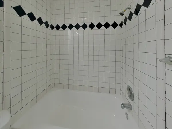 $1,609 | 19910 Faye Oaks Drive, Humble, TX 77346