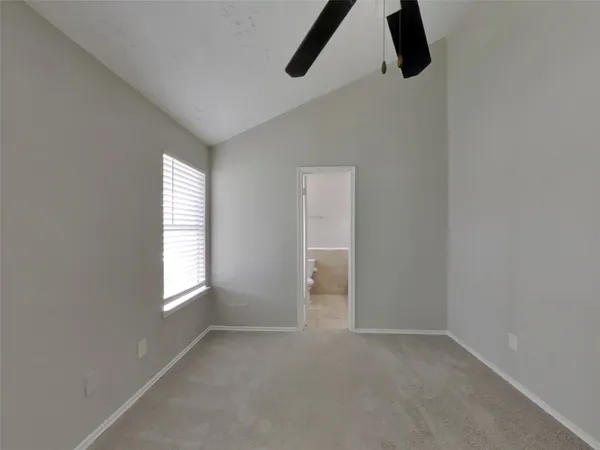 $1,609 | 19910 Faye Oaks Drive, Humble, TX 77346