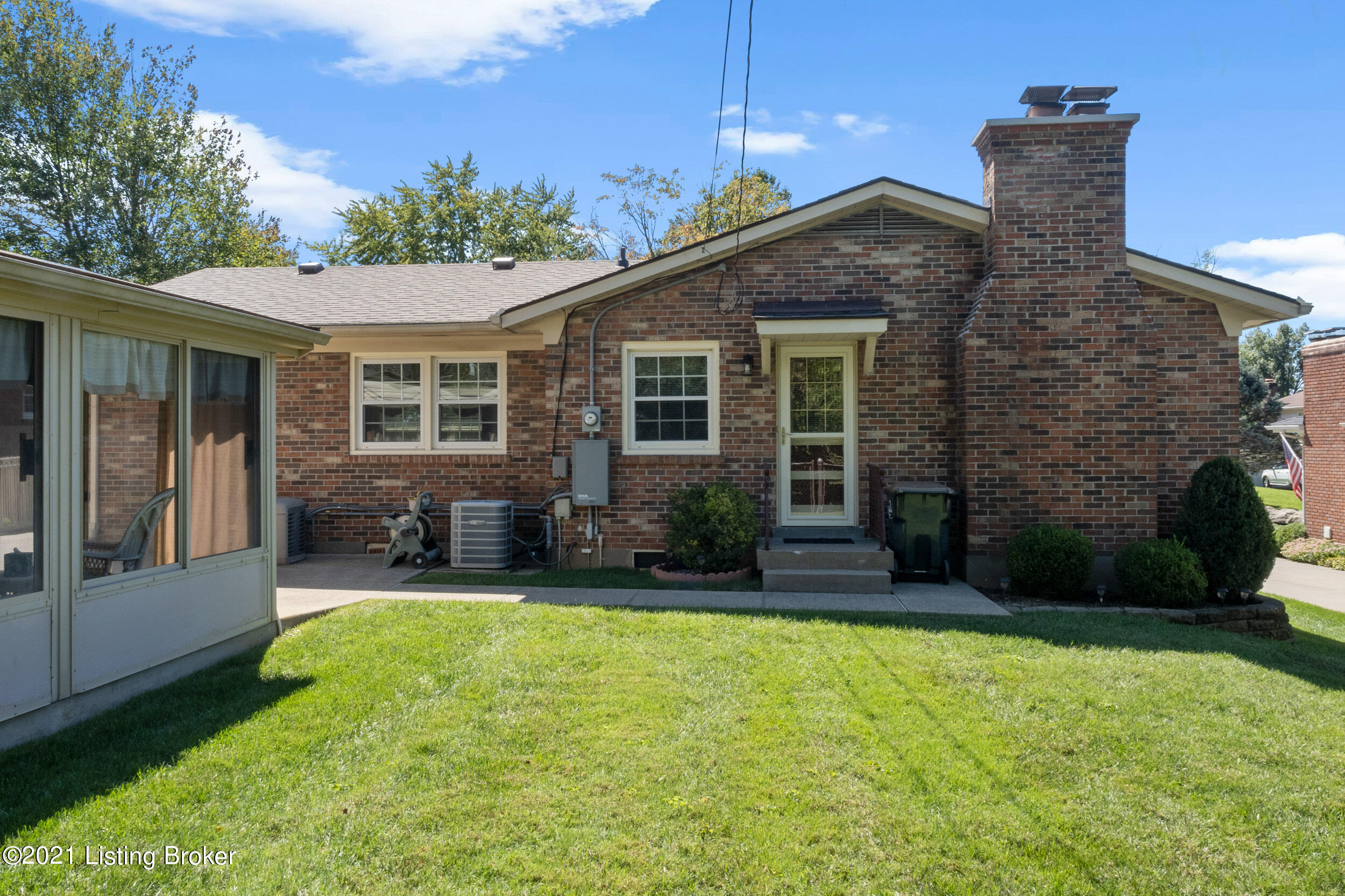 2102 Janlyn Road Louisville, KY 40299 - Photo 41 of 44 2102 Janlyn Rd-04