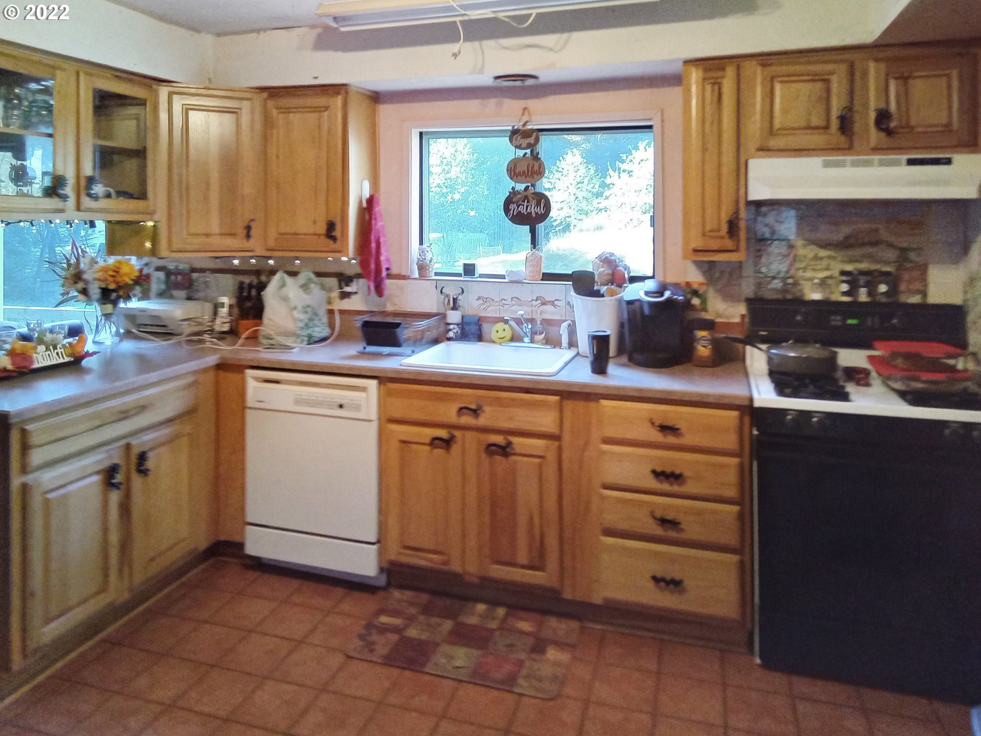 70887 Fern Hill Road Rainier, OR 97048 - Photo 4 of 7 Gallery Image 4