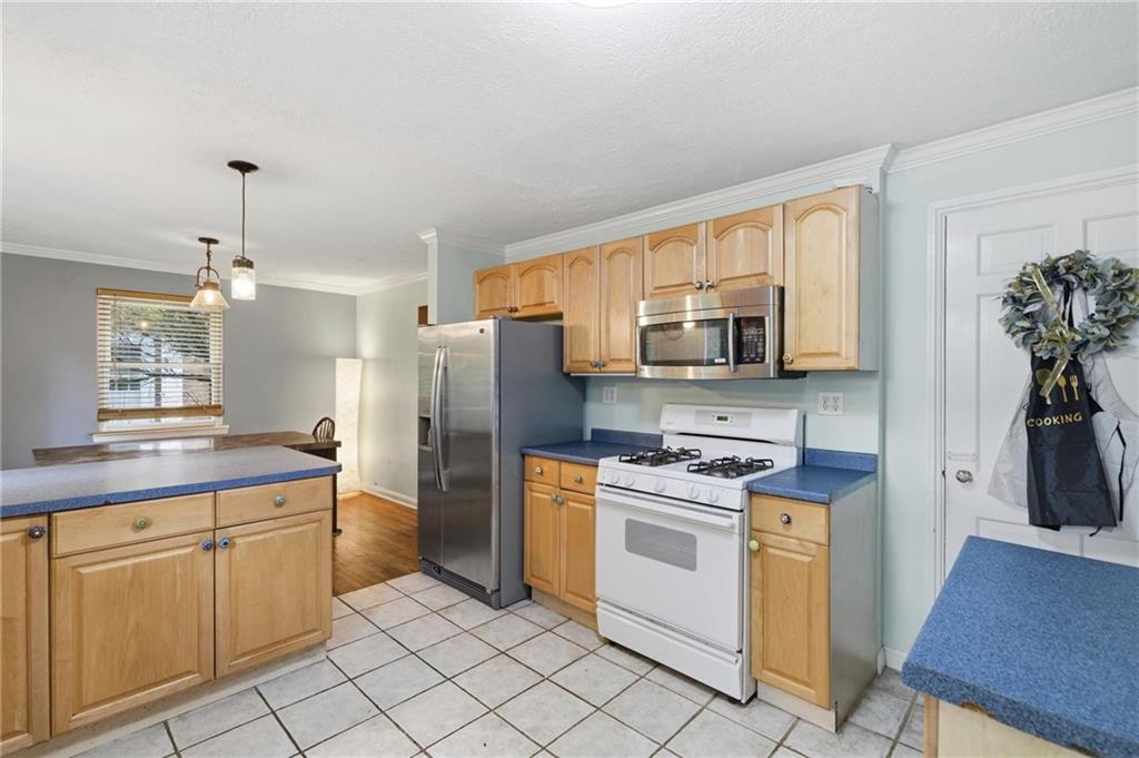 332 Old Farm Road Pittsburgh, PA 15228 - Photo 13 of 50 Gallery Image 13