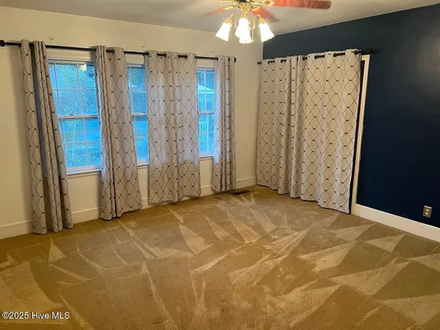 $295,000 | 313 East 1st Avenue, Chadbourn, NC 28431