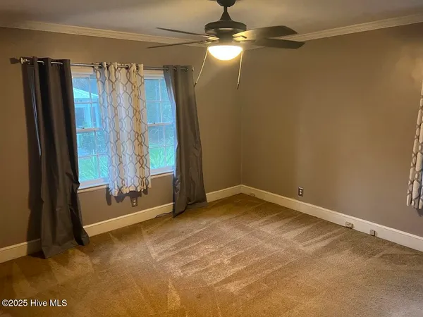 $289,000 | 313 East 1st Avenue, Chadbourn, NC 28431