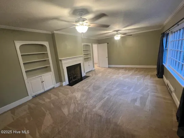 $289,000 | 313 East 1st Avenue, Chadbourn, NC 28431