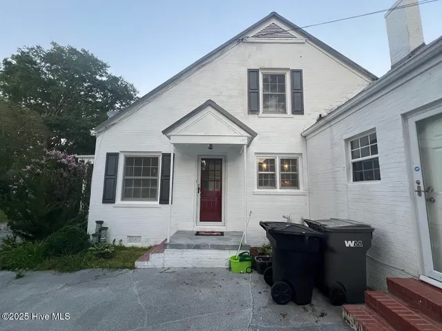 $295,000 | 313 East 1st Avenue, Chadbourn, NC 28431