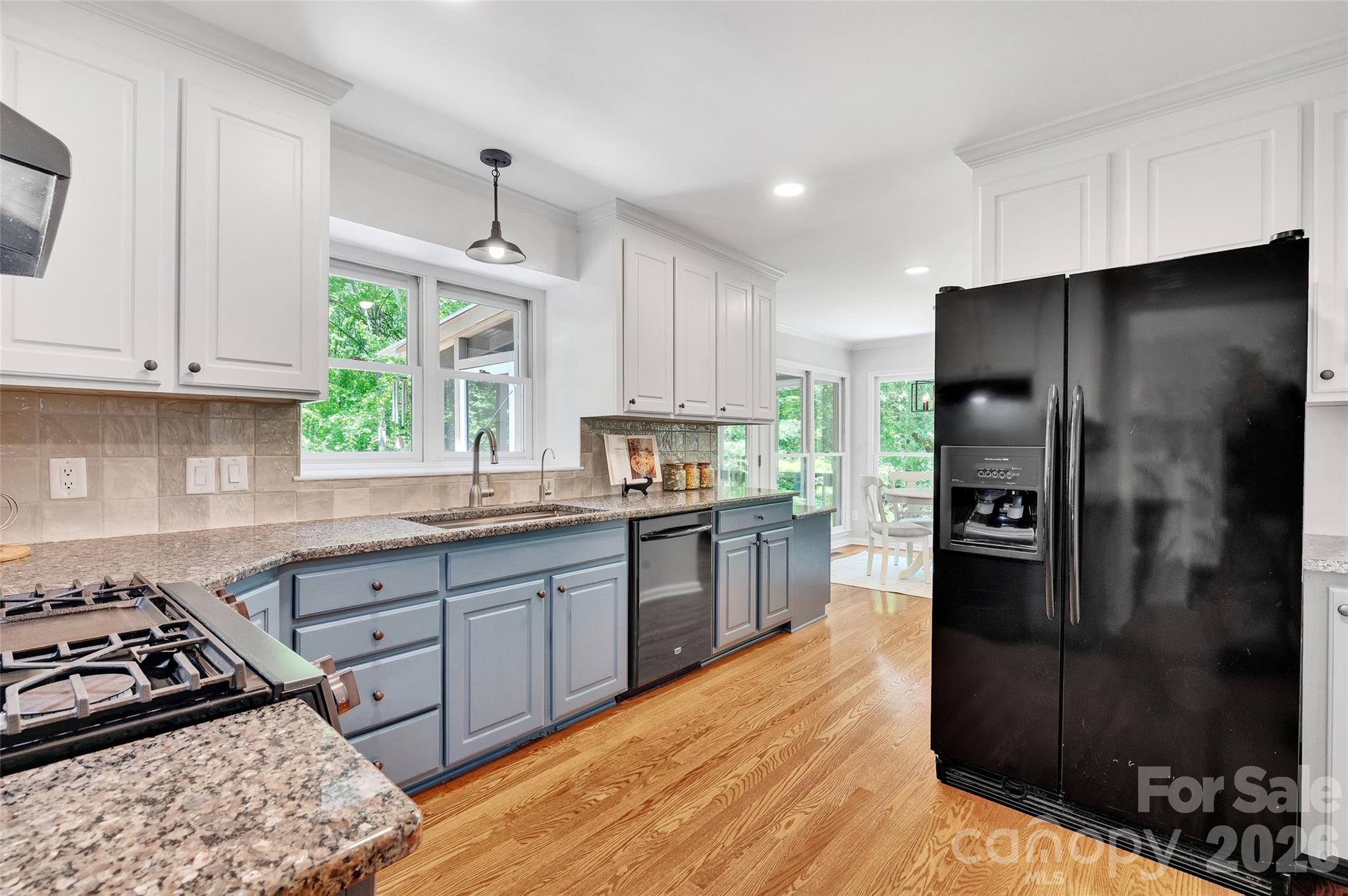 1433 Lurecliff Place Fort Mill, SC 29708 - Photo 10 of 42