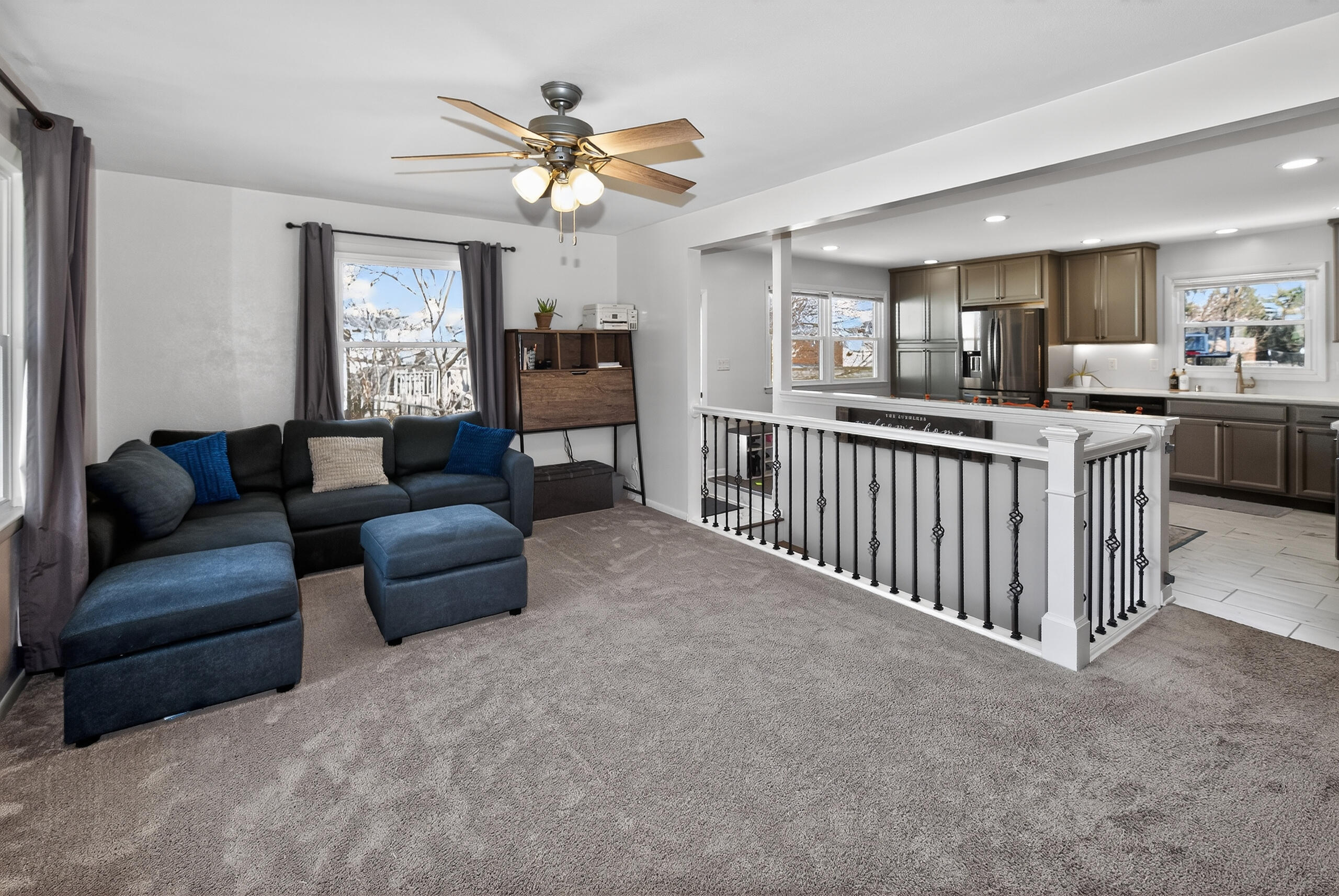 305 South Concord Road Oconomowoc, WI 53066 - Photo 6 of 31 Living Room