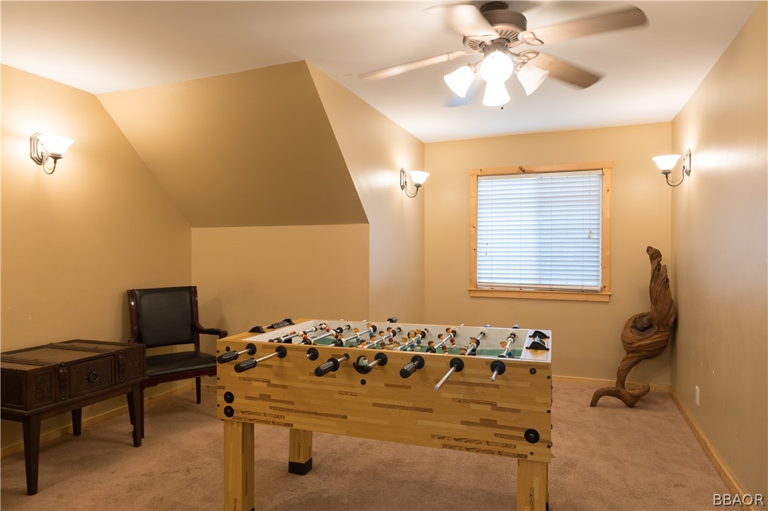 630 Summit Boulevard Big Bear Lake, CA 92315 - Photo 23 of 33 a bathroom with a sink and a mirror